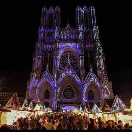 Reims Centre-Ville - 2 Chambres - 6 Personnes Au 1 Er Etage Zewnętrze zdjęcie