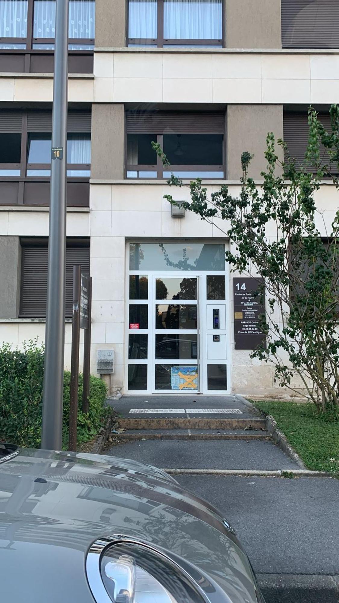 Reims Centre-Ville - 2 Chambres - 6 Personnes Au 1 Er Etage Zewnętrze zdjęcie