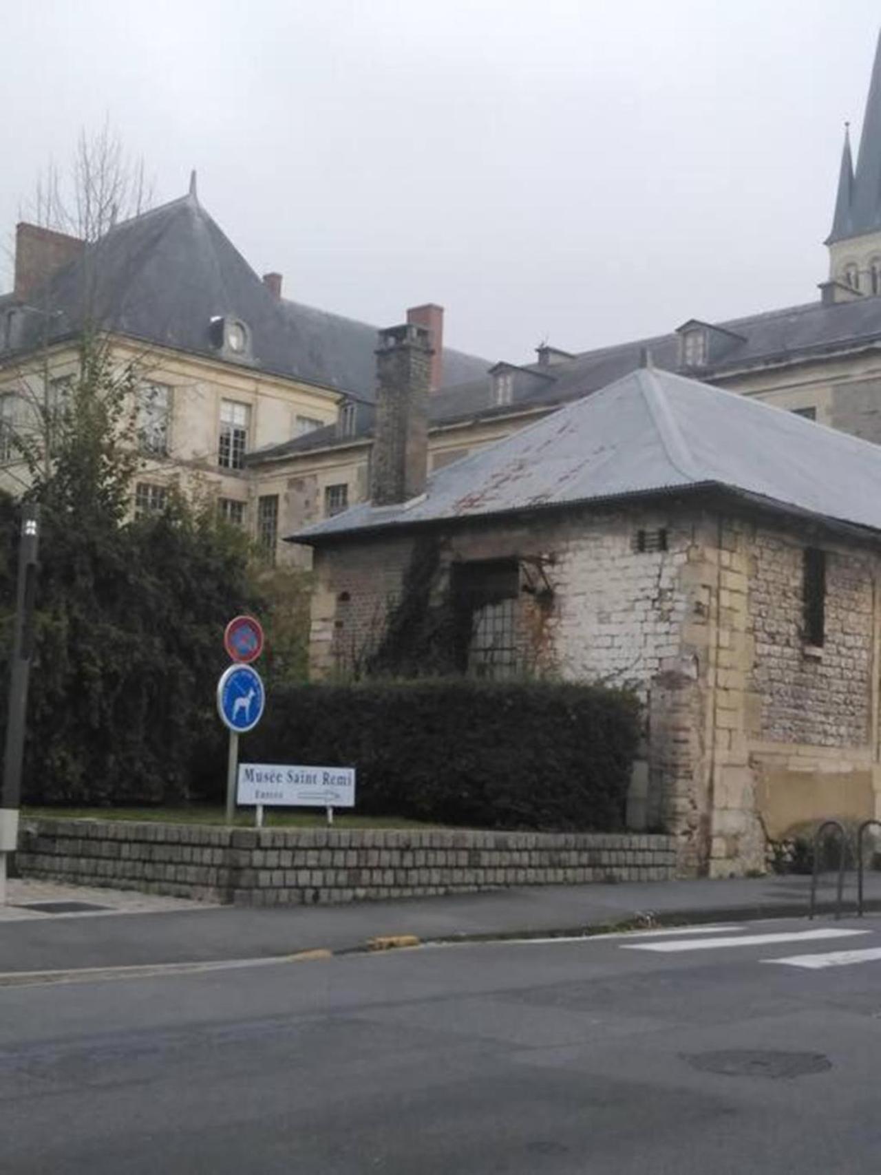 Reims Centre-Ville - 2 Chambres - 6 Personnes Au 1 Er Etage Zewnętrze zdjęcie