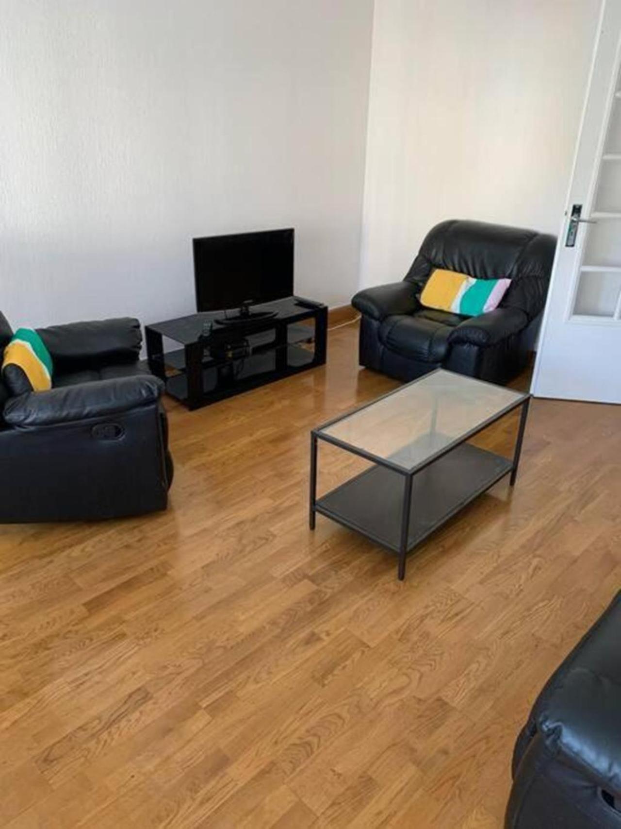 Reims Centre-Ville - 2 Chambres - 6 Personnes Au 1 Er Etage Zewnętrze zdjęcie