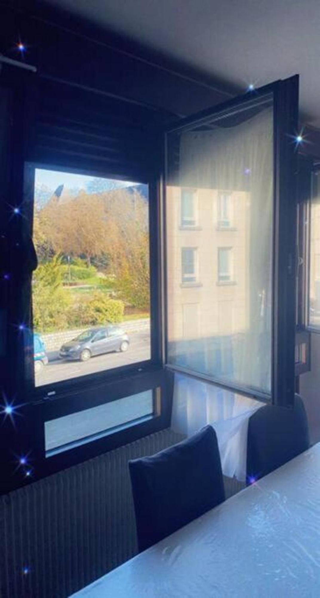 Reims Centre-Ville - 2 Chambres - 6 Personnes Au 1 Er Etage Zewnętrze zdjęcie