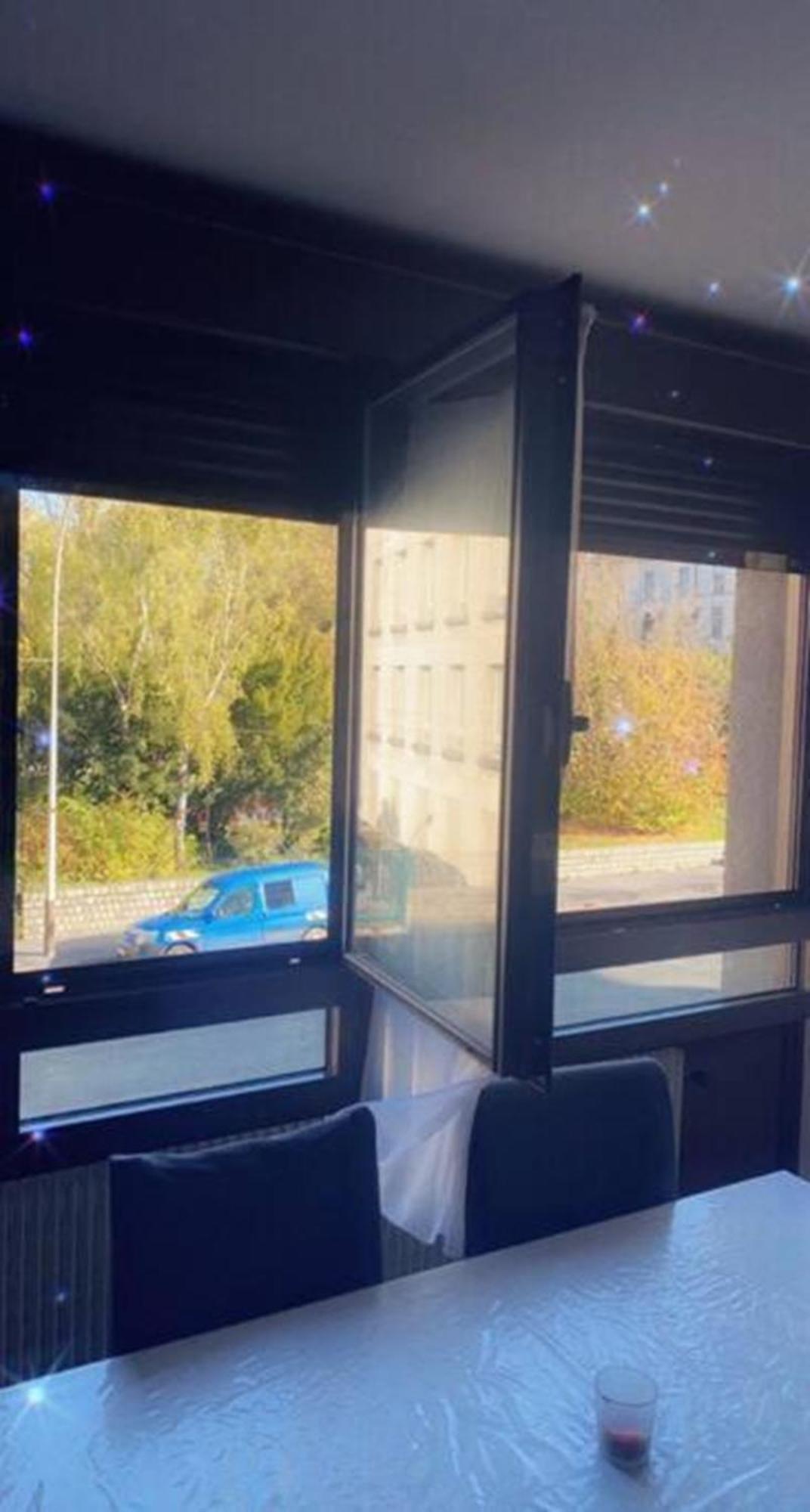 Reims Centre-Ville - 2 Chambres - 6 Personnes Au 1 Er Etage Zewnętrze zdjęcie