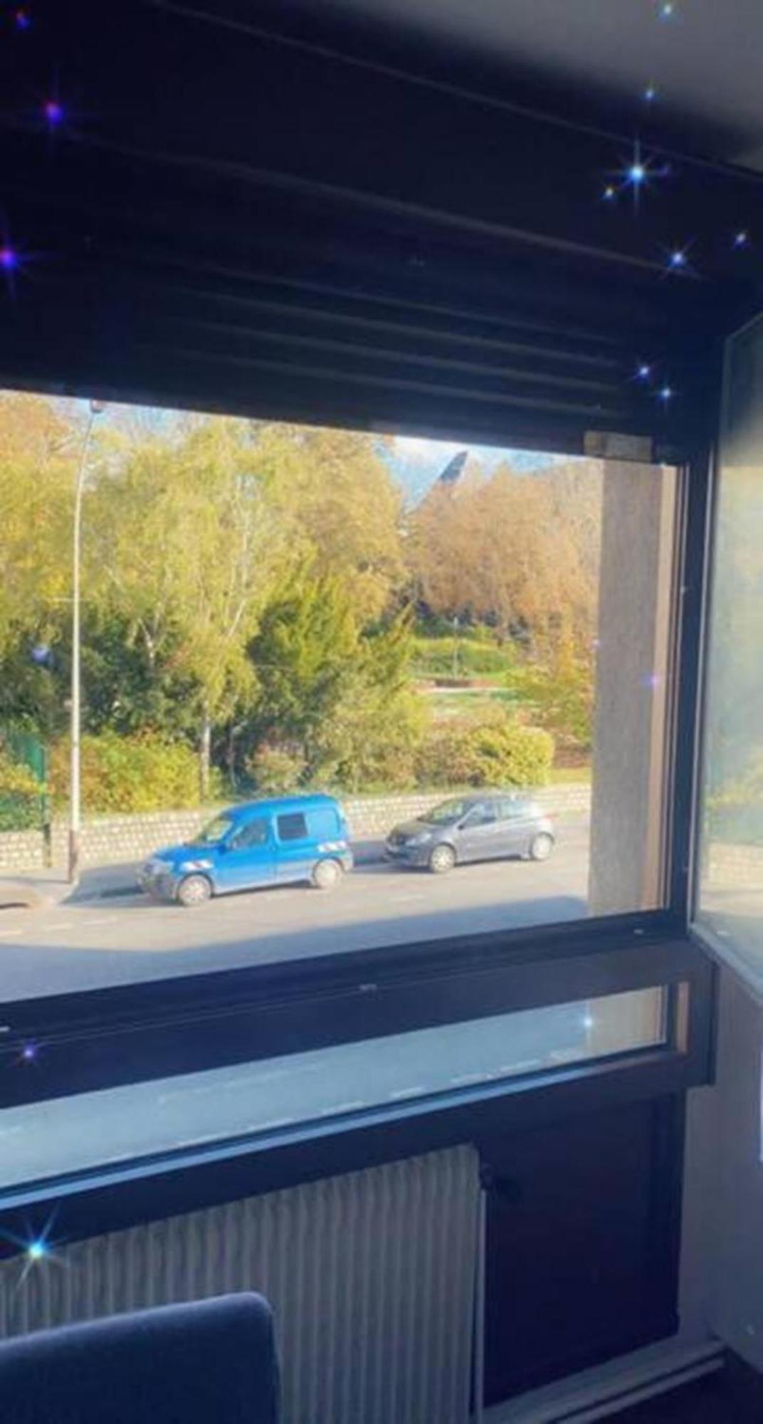 Reims Centre-Ville - 2 Chambres - 6 Personnes Au 1 Er Etage Zewnętrze zdjęcie